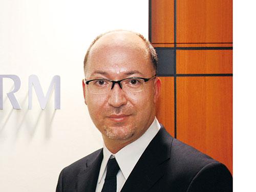 ベジット・イディアス会長